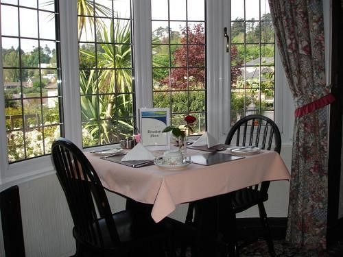 Alojamento de Acomodação e Pequeno-almoço Burleigh House , A Cosy Retreat In Agatha Christie's Hometown 4*